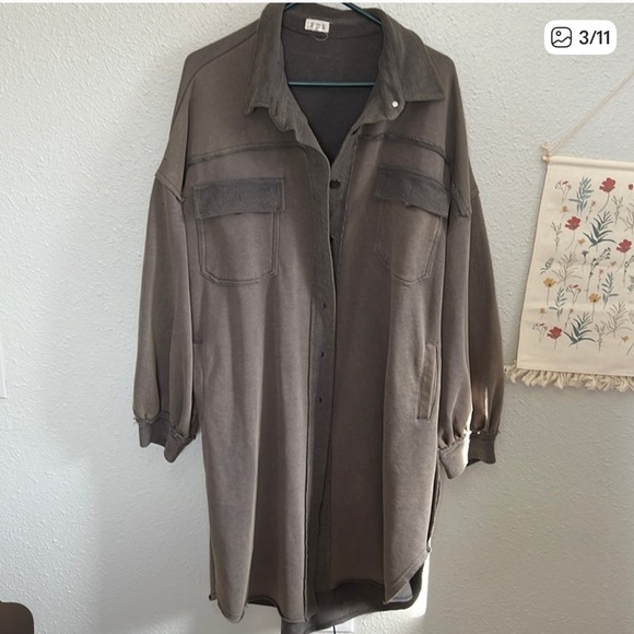 NWOT Pol Midi Length Shacket - Picture 3 of 7